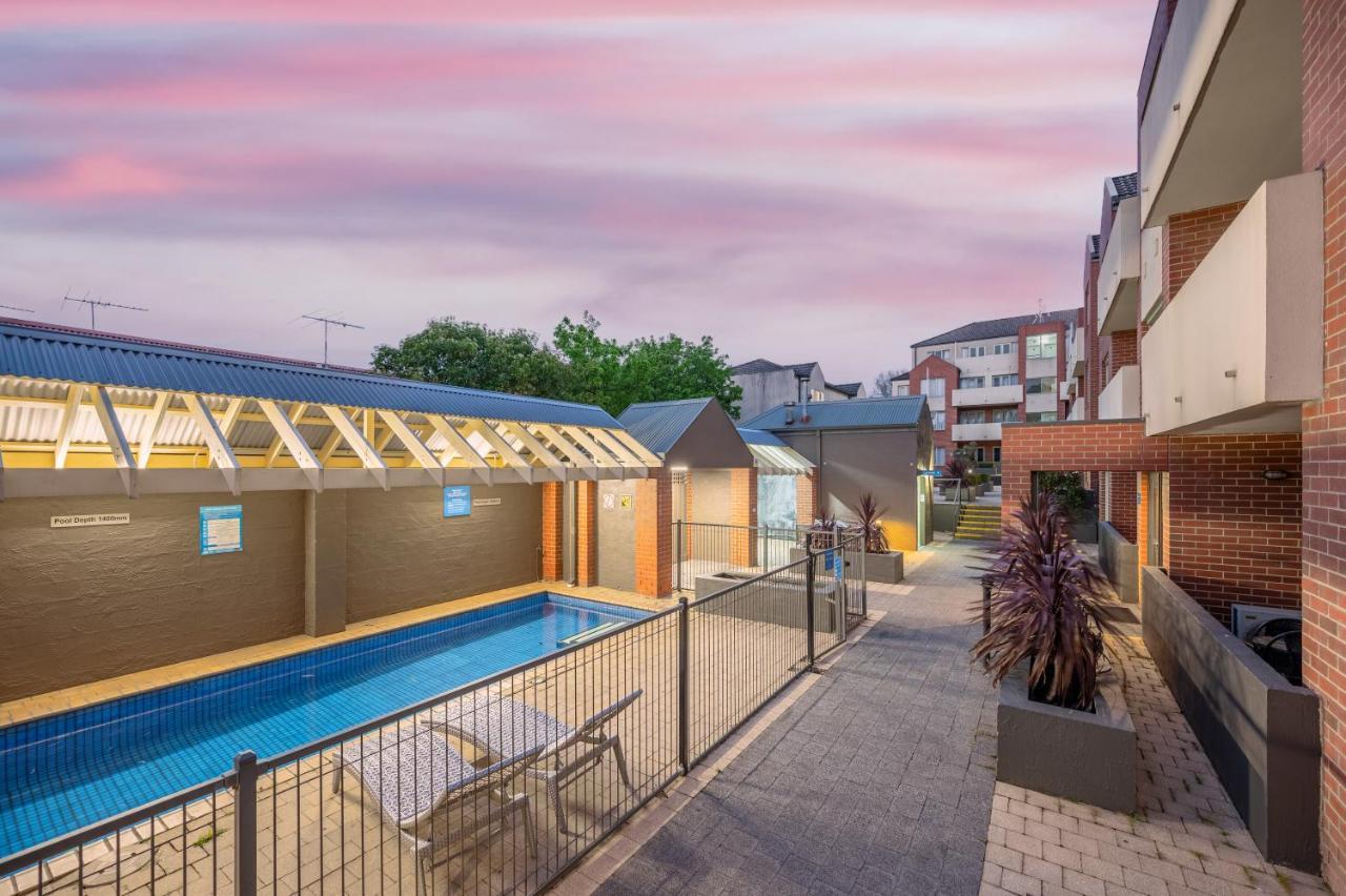 Aligned Corporate Residences Kew Melbourne City Exterior foto